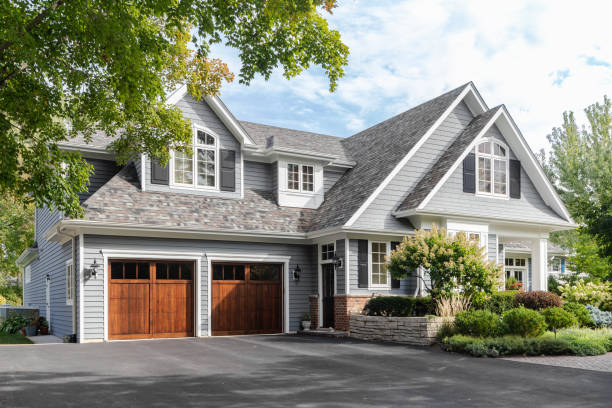 Best Roof Moss and Algae Removal  in Fairbanks, AK